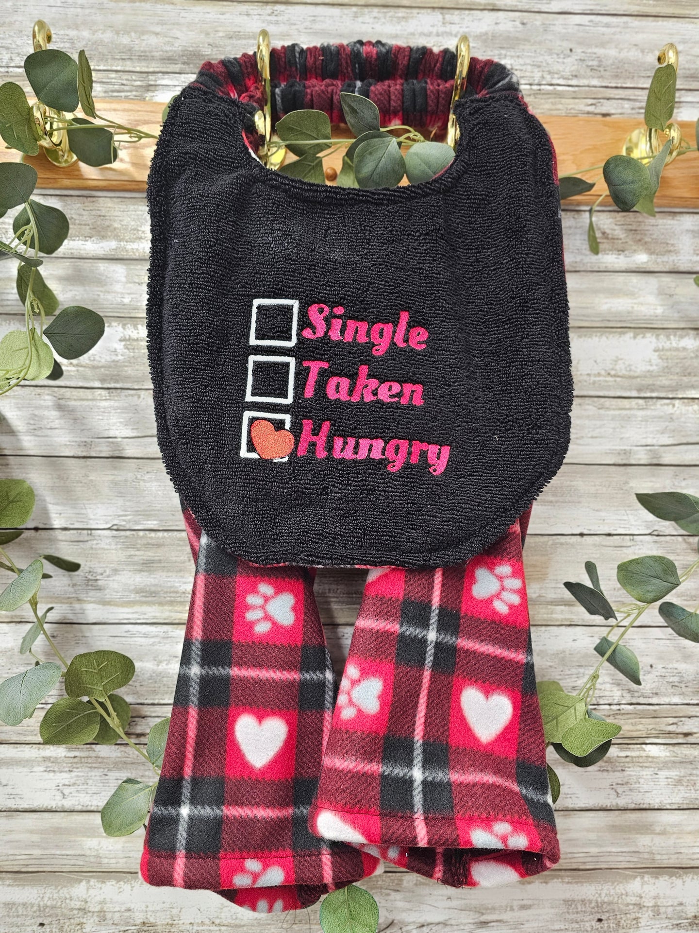 Single Taken ♥ Hungry Bib Set RTS - 18